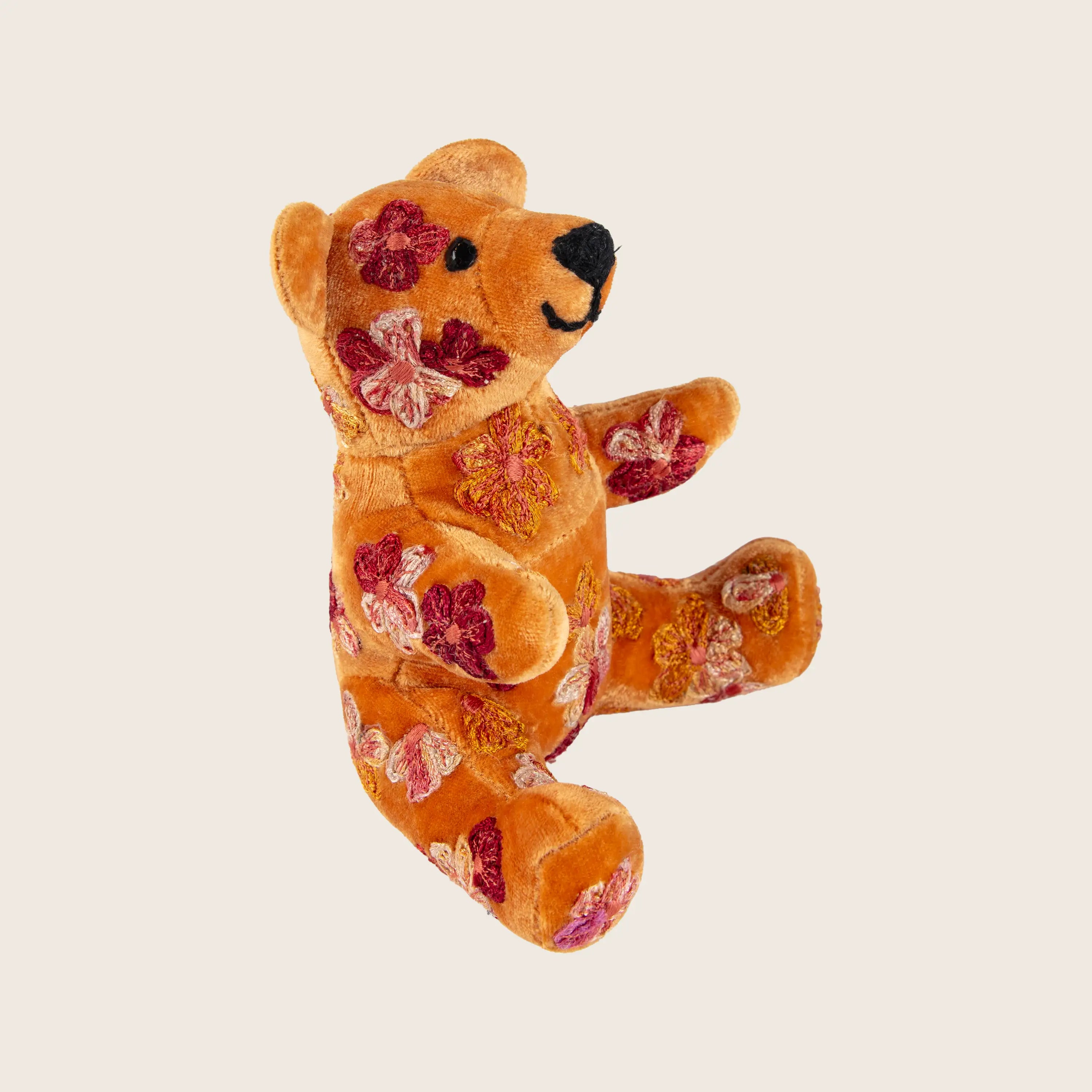 Seidensamt kleiner Bär