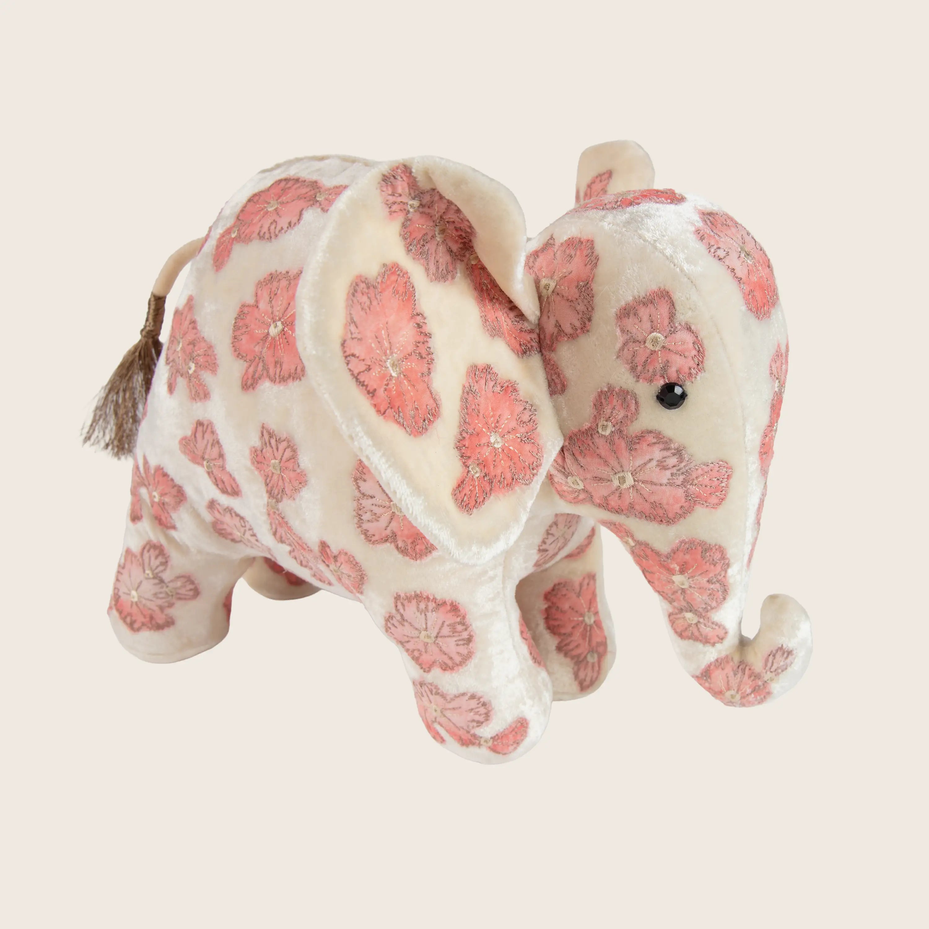 Louisa Silk Samt Elephant