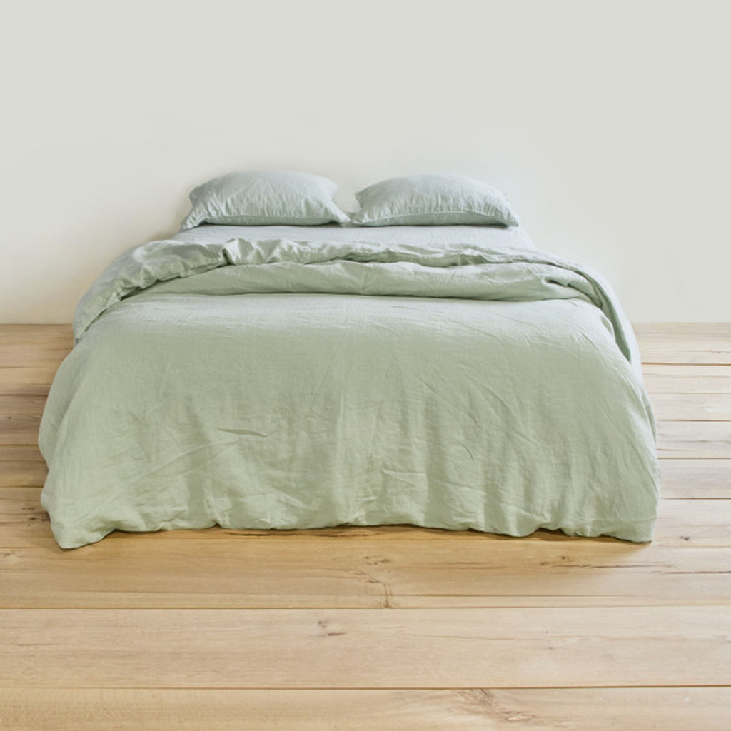 Einfache Bettwäsche