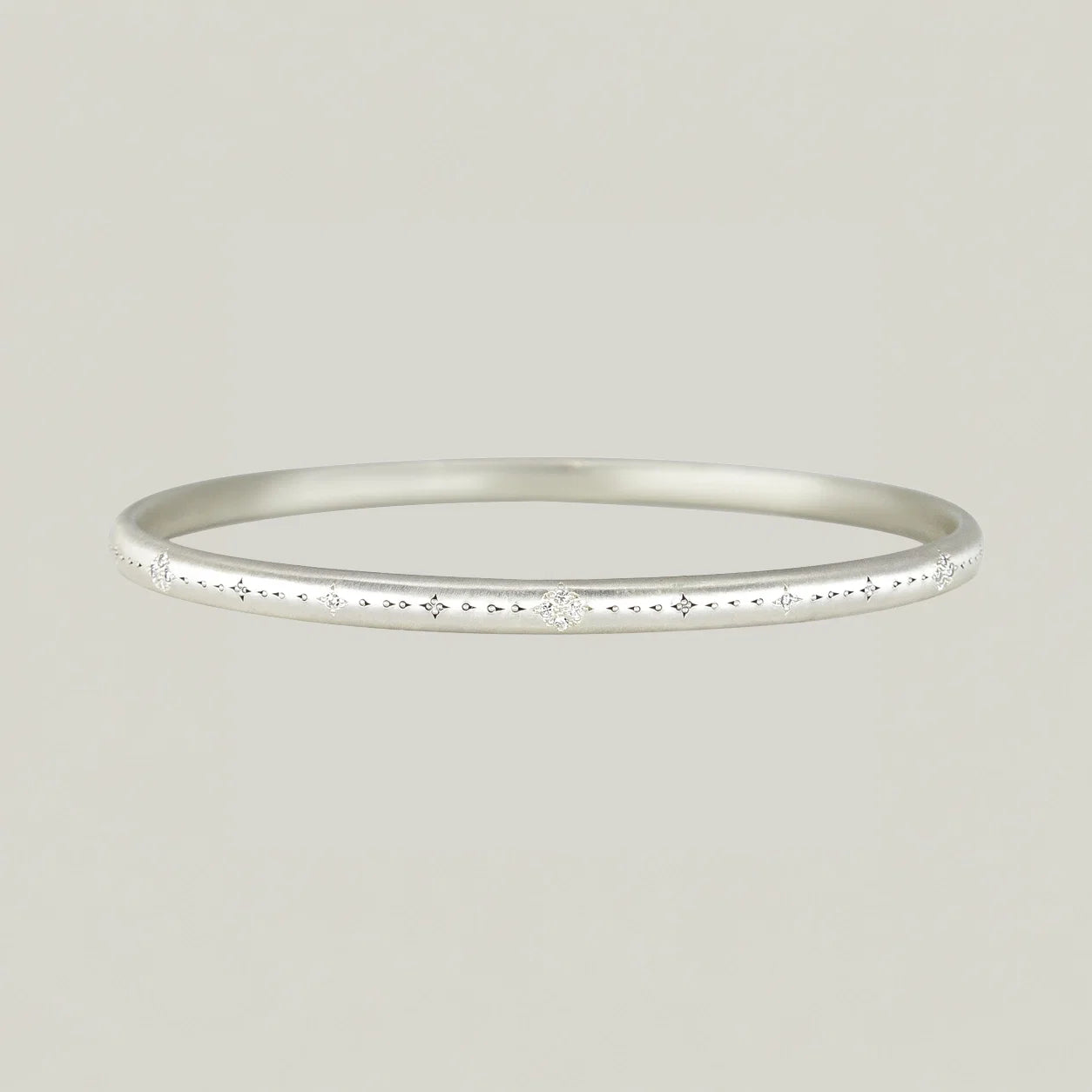 Vier-Sterne-Nostalgie-Bangle, Diamant