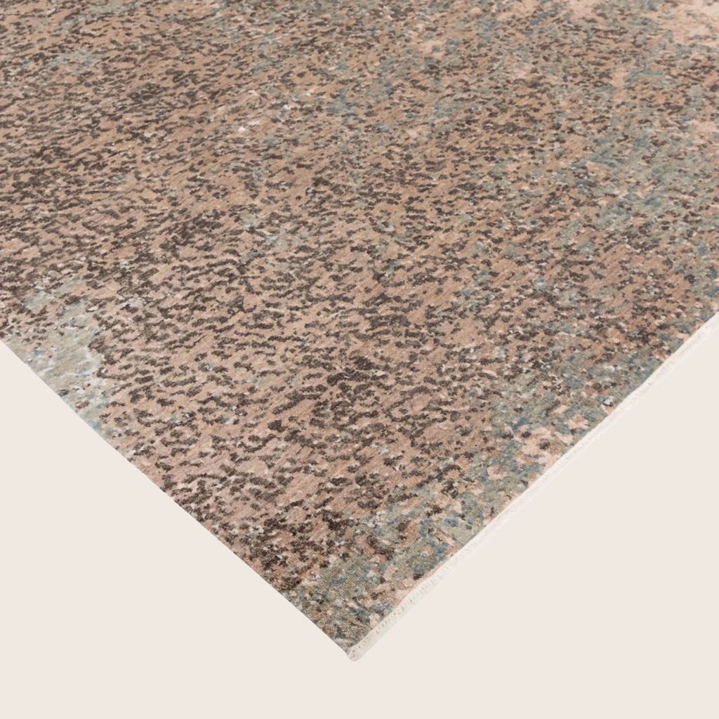 Mehrfarbiger Texturierter Indo Ikat Teppich aus Wolle und Kunstseide - 8'1' x 10'3'