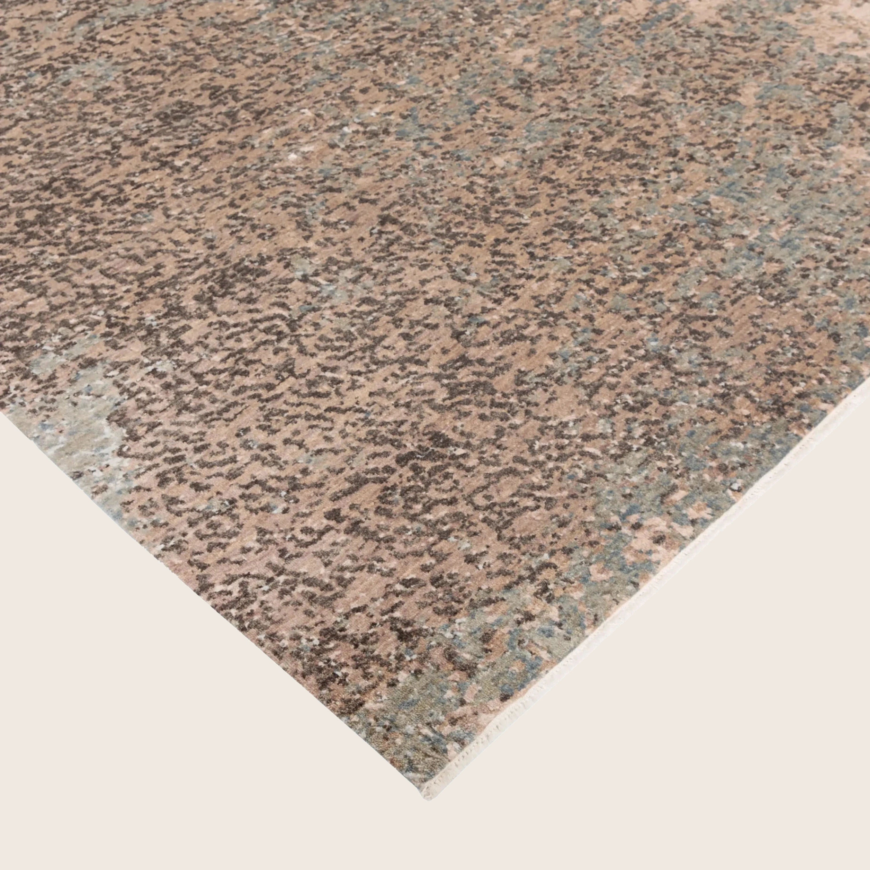 Mehrfarbiger Texturierter Indo Ikat Teppich aus Wolle und Kunstseide - 8'1' x 10'3'