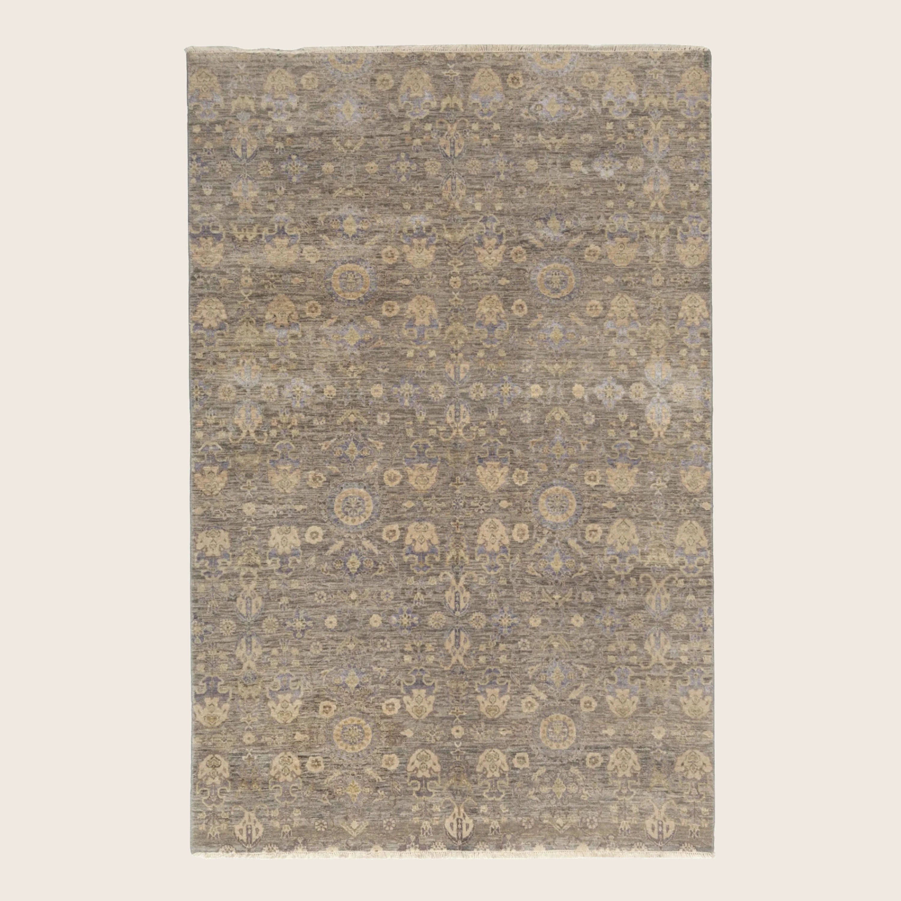 Grauer traditioneller Indo Ikat Teppich aus Wolle und Kunstseide - 6' x 9'3'