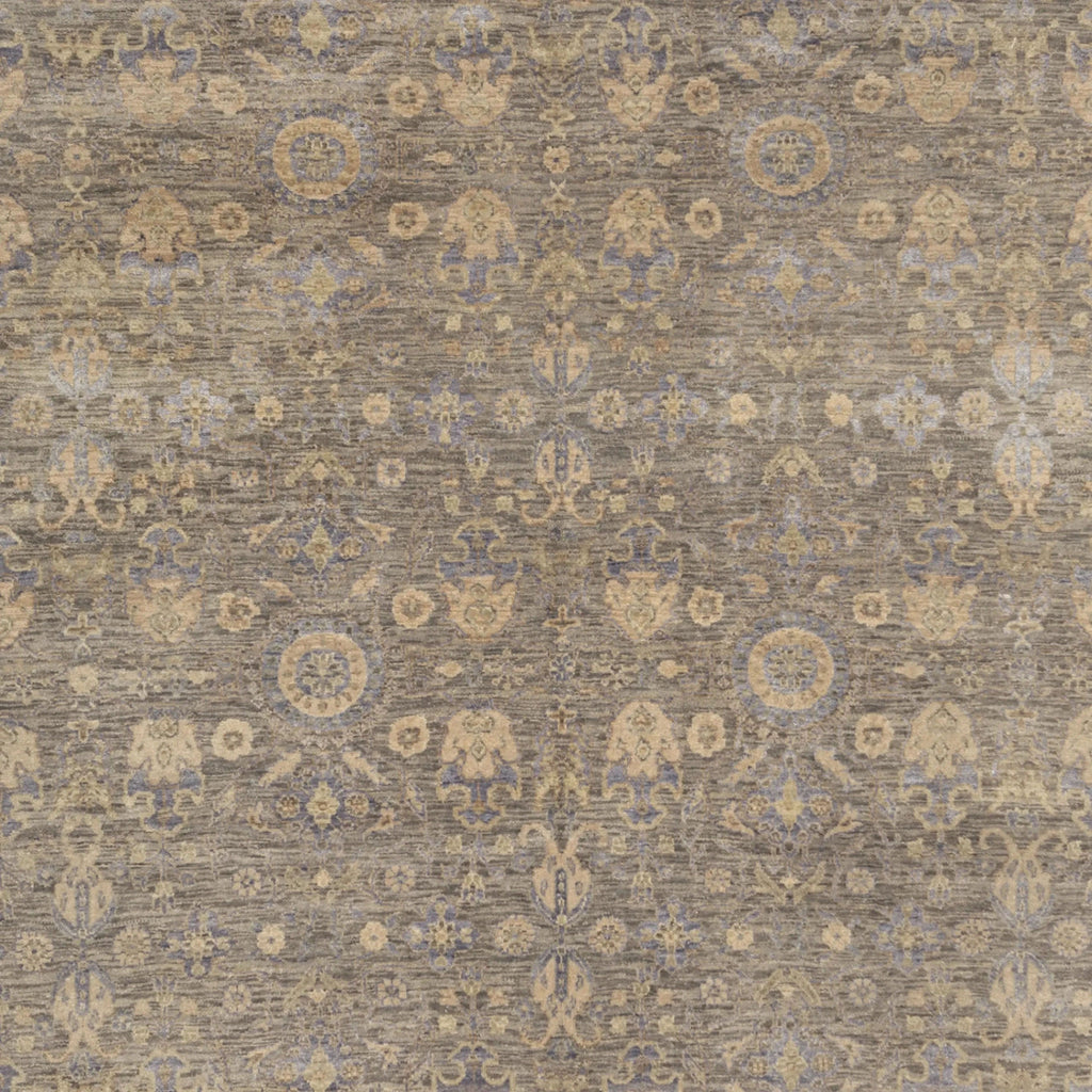 Grauer traditioneller Indo Ikat Teppich aus Wolle und Kunstseide - 6' x 9'3'