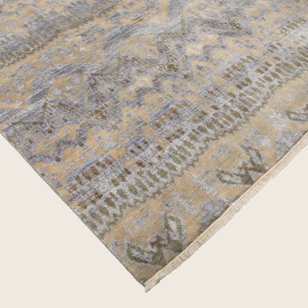 Mehrfarbiger Übergangs-Indo Ikat Teppich aus Wolle und Kunstseide - 8'1 x 12'5'