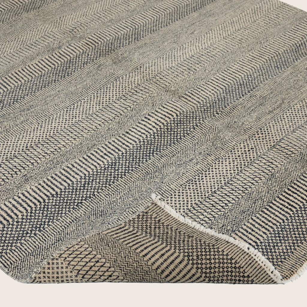 Graue Übergangs Indo Savannah Wolle Seidenmischung Teppich - 6' x 9'3'