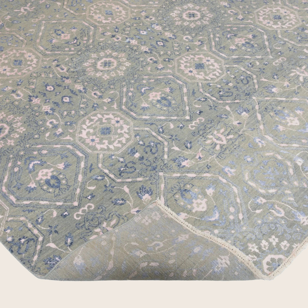 Graublauer Übergangs-Indo-Ikat-Wolle-Kunst-Seidenblende-Teppich - 9'2' x 12'1''