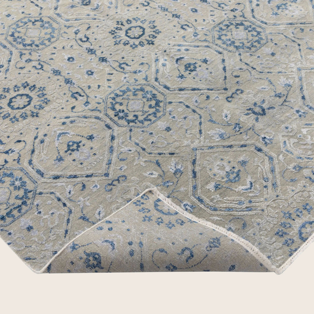 Silber Übergangs Indo Ikat Teppich aus Wolle und Kunstseide - 6'1' x 9'1'
