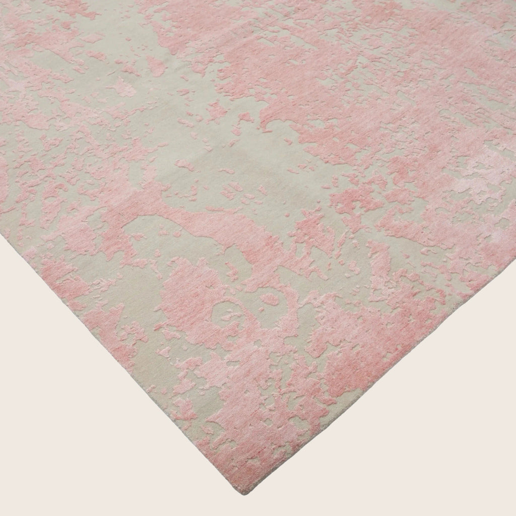 Rosa Contemporary Indo Ikat Teppich aus Wolle und Kunstseide - 8'1 x 12'3'