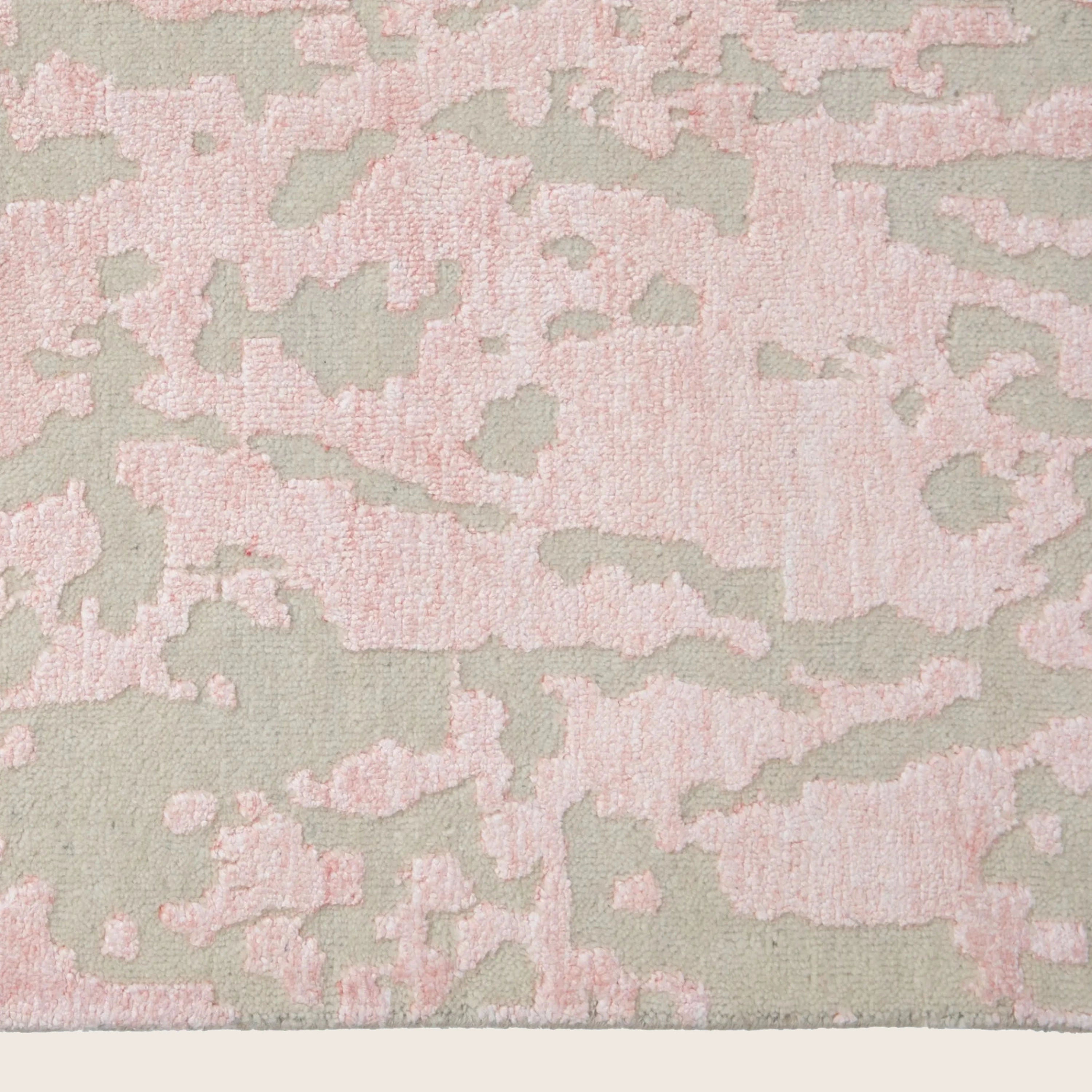 Rosa Contemporary Indo Ikat Teppich aus Wolle und Kunstseide - 8'1 x 12'3'