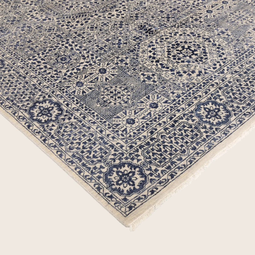 Grauer traditioneller Indo Ikat Teppich aus Wolle und Kunstseide - 6'1' x 9'2'