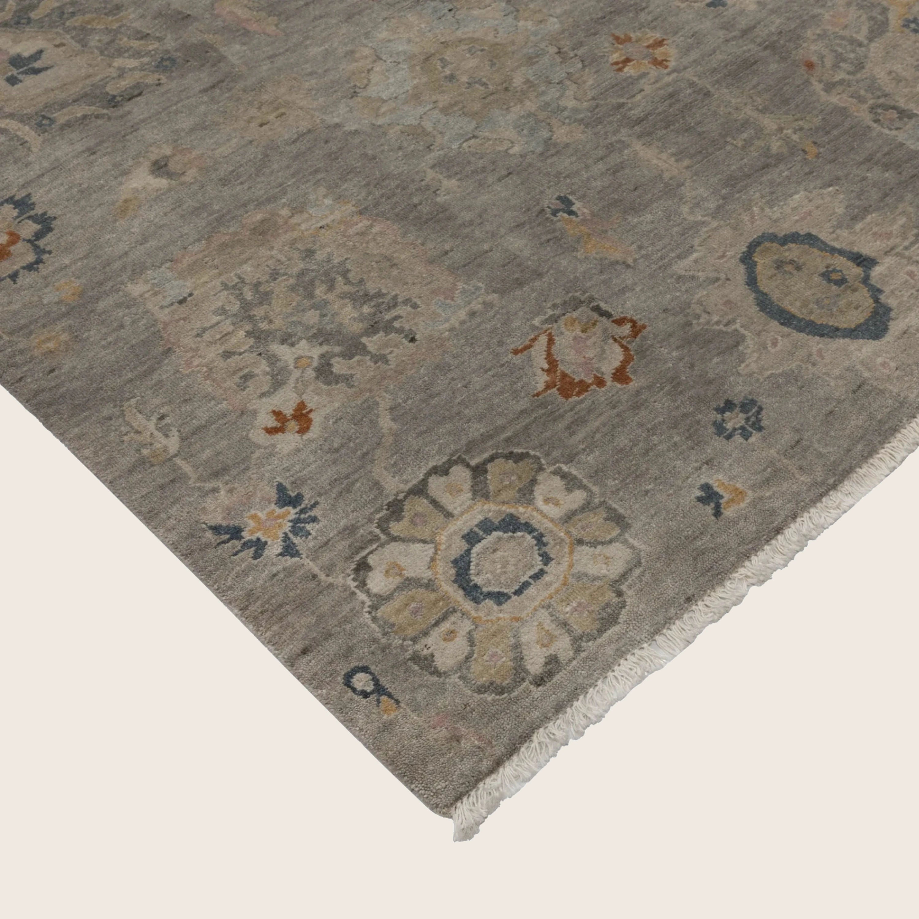 Braungrau Traditioneller Indo Ikat Wool Teppich - 8'2' x 10'1''