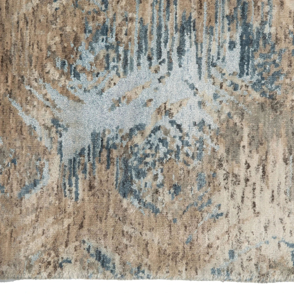 Braun Blau Contemporay Indo Ikat Teppich aus Wolle und Kunstseide - 6'1' x 9'1'