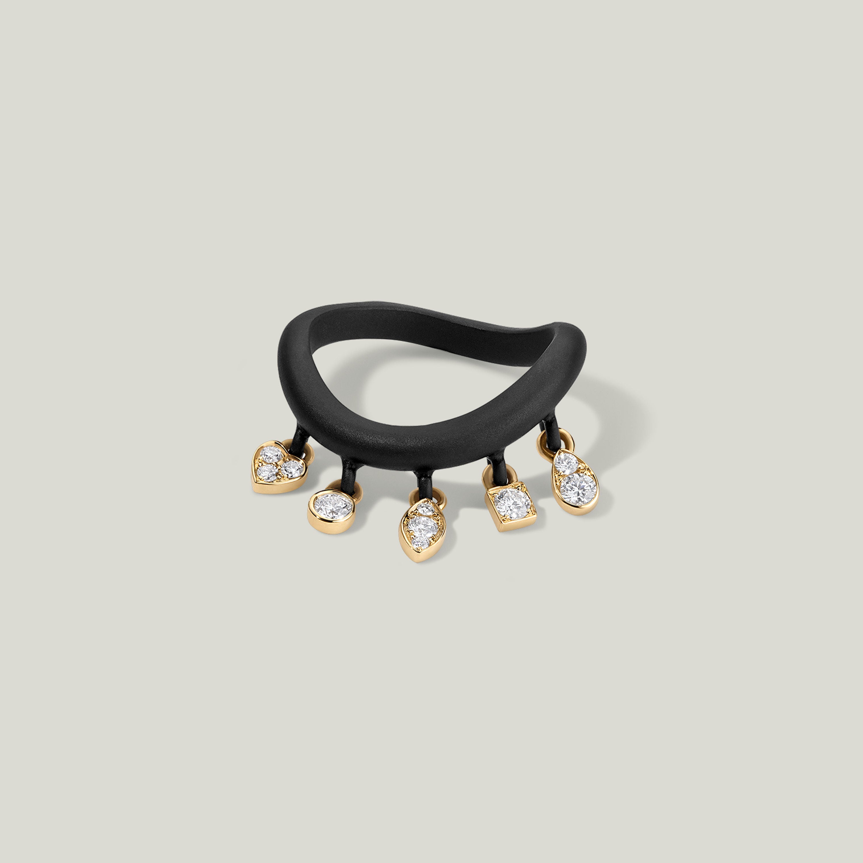 Im Schwarz Diamond Shaker Ring