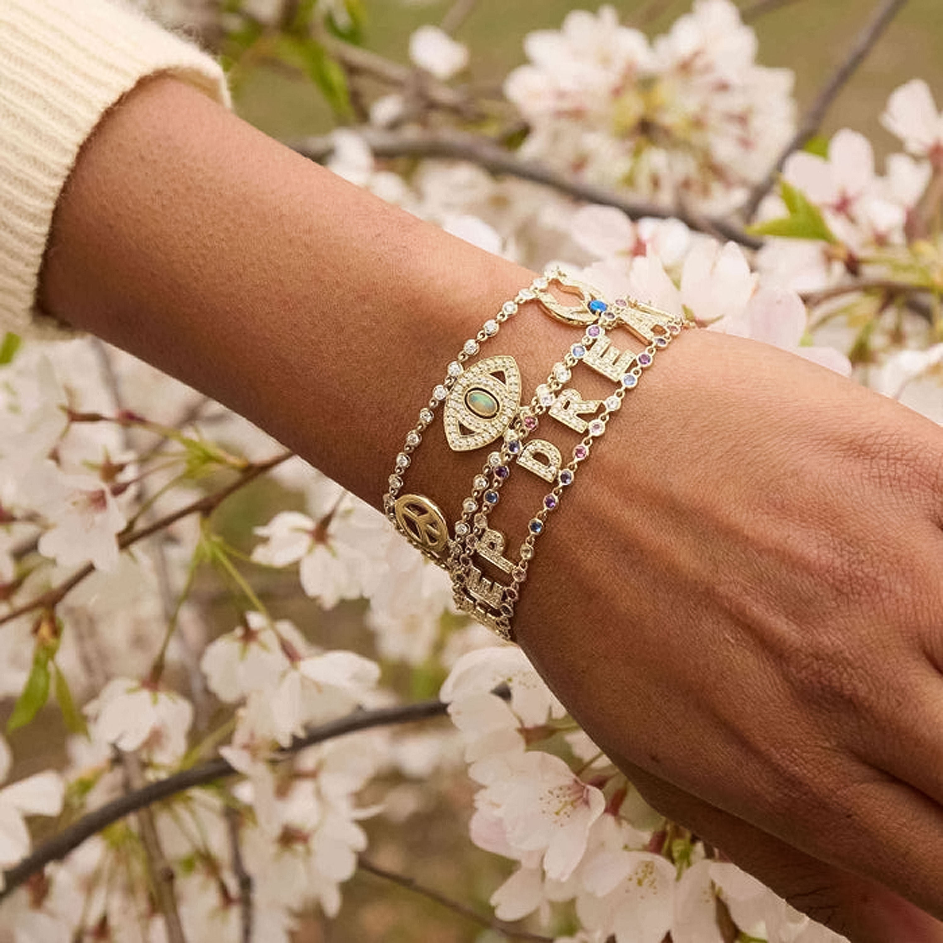 Alles, was Sie brauchen Diamantarmband