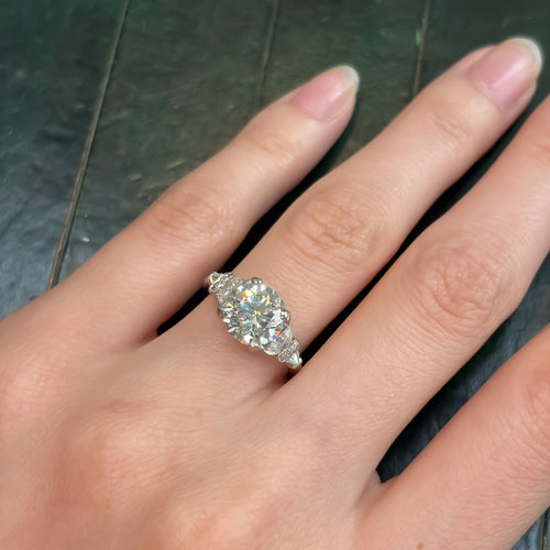 Antikes Platin 2,14 ct. Diamant-Verlobungsring