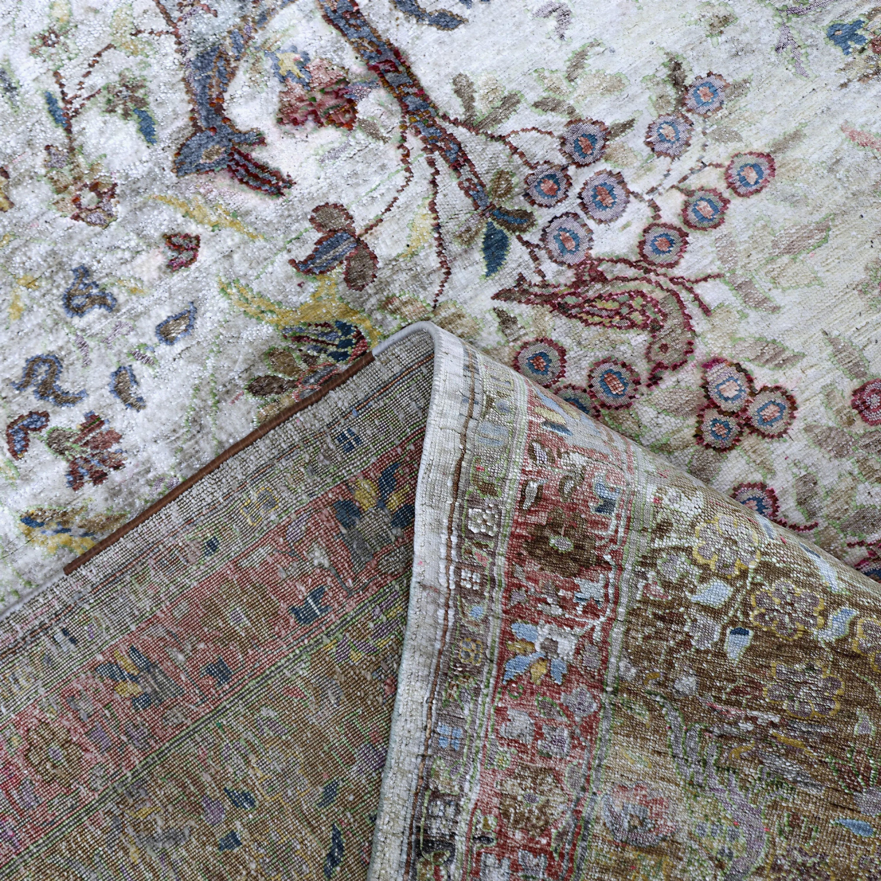 Creme Alchemy Traditioneller Seidenteppich - 9'9' x 13'7'