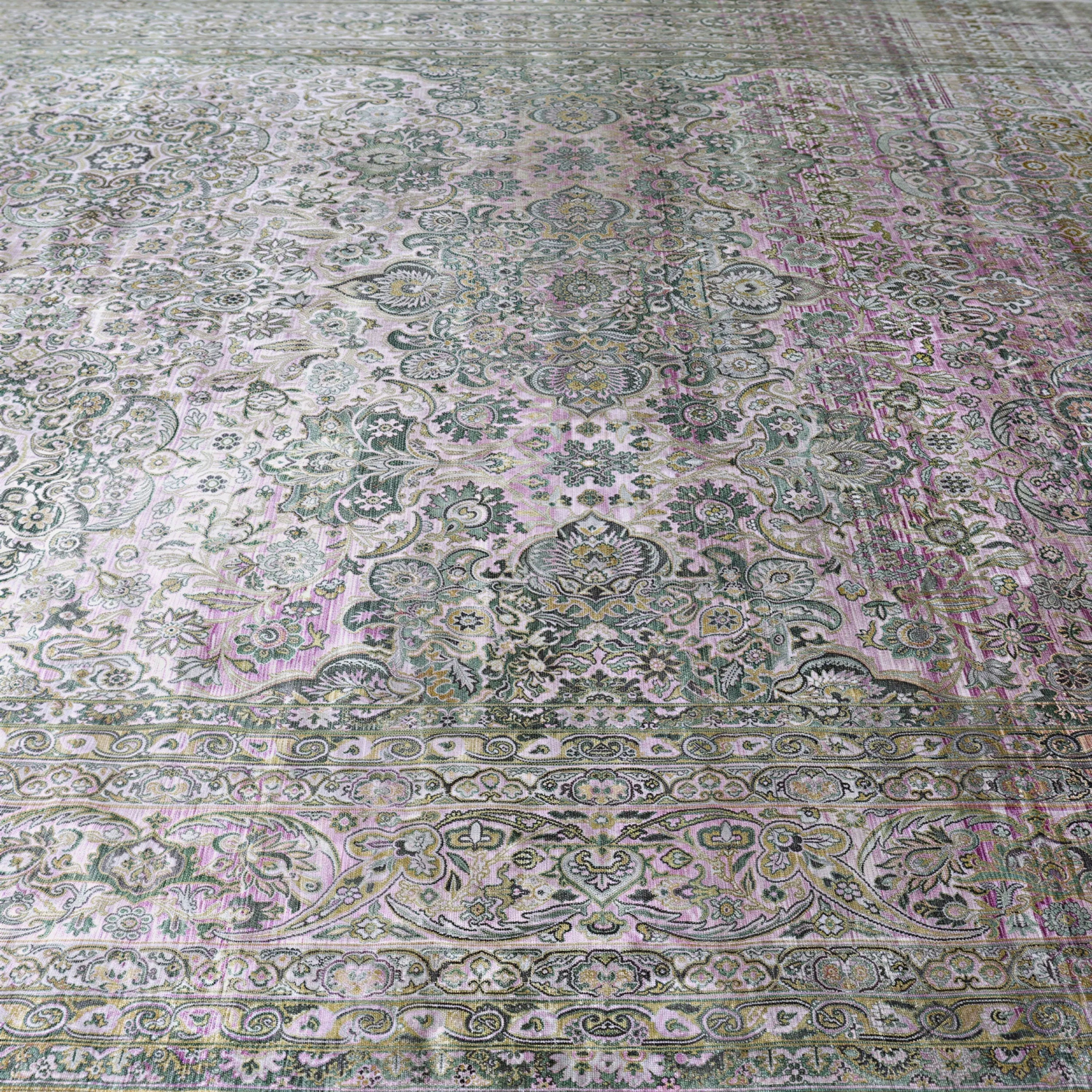 Rosa Alchemy Traditioneller Seidenteppich - 11'9' x 19'1'
